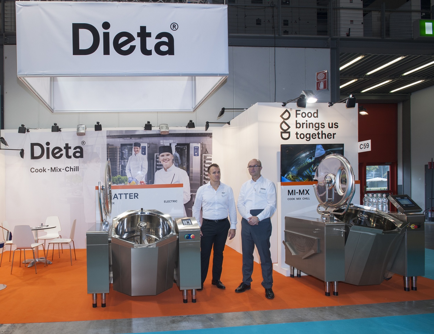 Exhibitions03-2